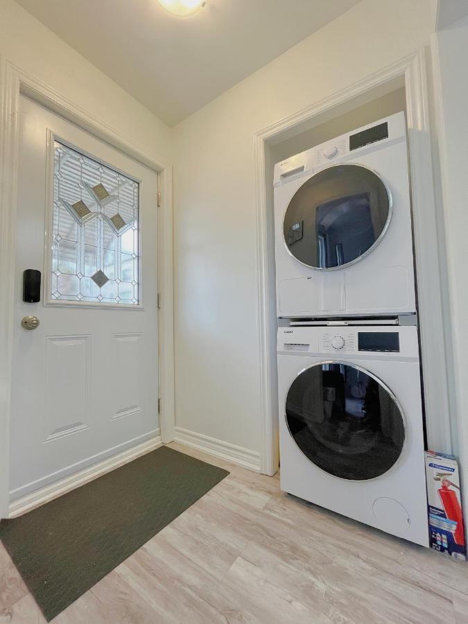 2B With Parking, 10Km To Toronto Downtown 호텔 외부 사진
