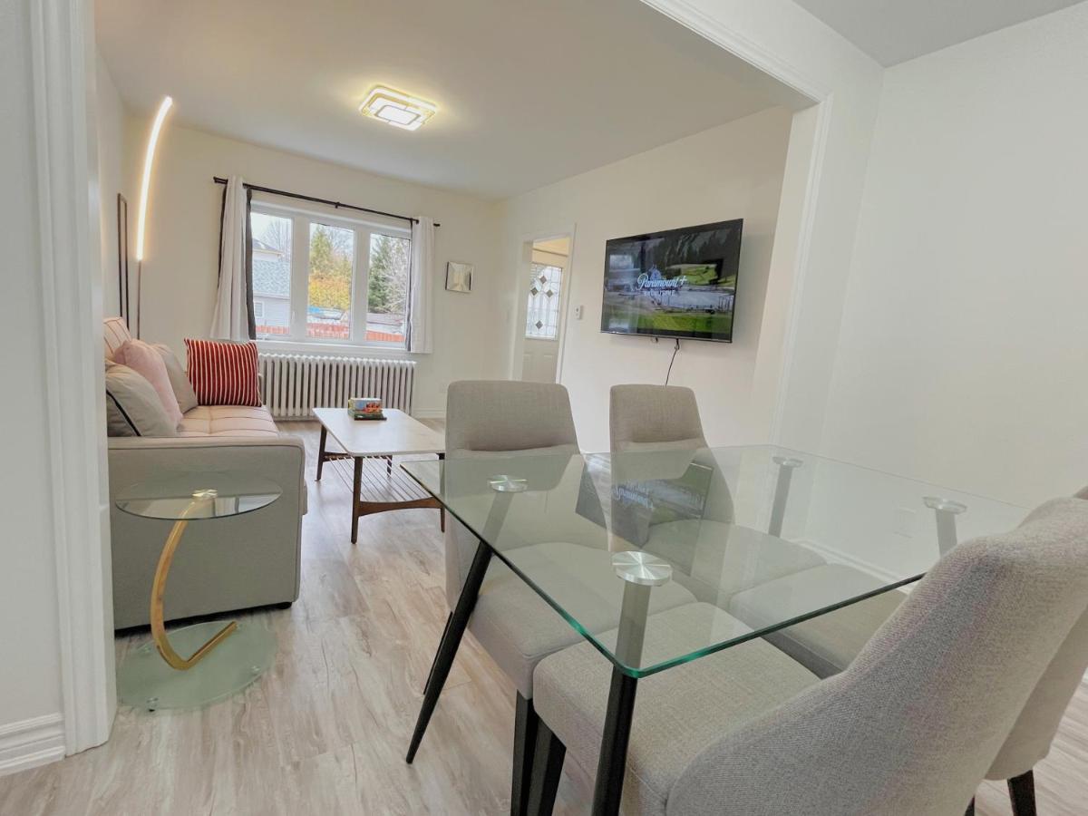 2B With Parking, 10Km To Toronto Downtown 호텔 외부 사진